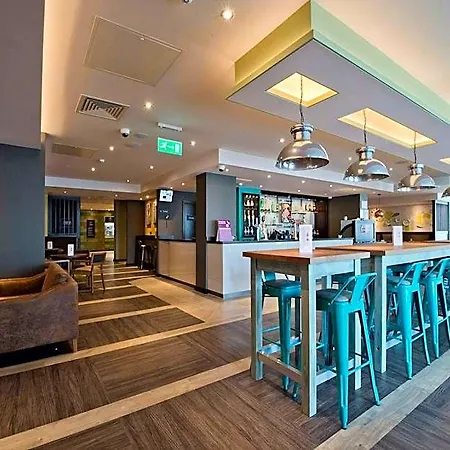 Premier Centre - Whitehall Road