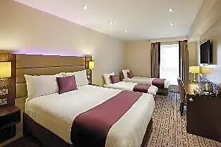 Premier Centre - Whitehall Road 3*